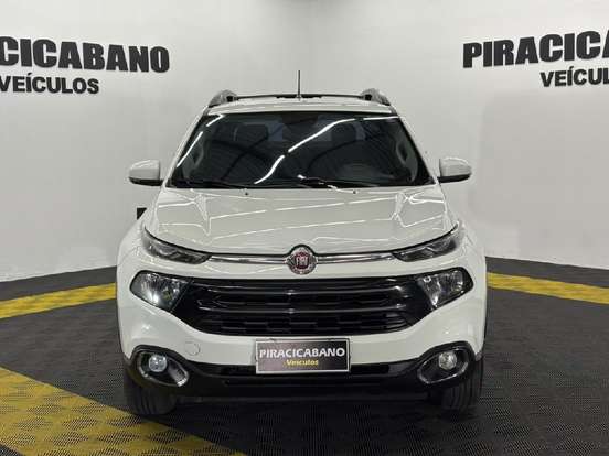 FIAT-TORO-2017