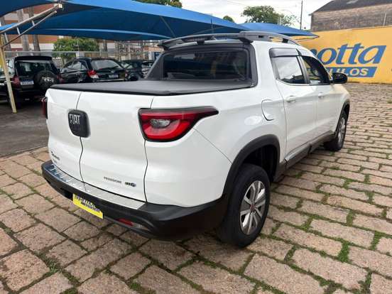 FIAT-TORO-1.8 16V EVO FLEX FREEDOM OPEN EDITION AT6 FIAT-TORO-2016