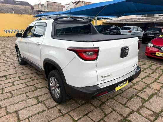 FIAT-TORO-1.8 16V EVO FLEX FREEDOM OPEN EDITION AT6 FIAT-TORO-2016
