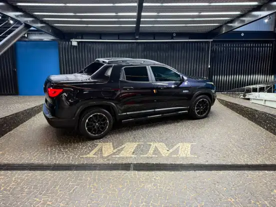 FIAT-TORO-2021