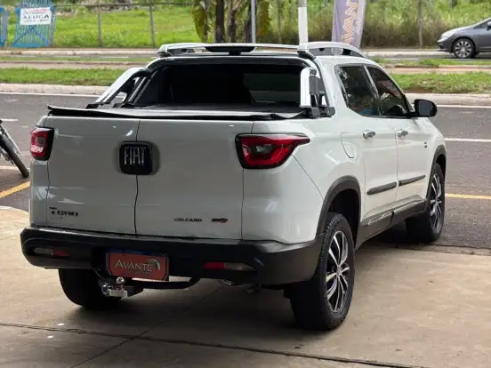 FIAT-TORO-2.0 16V TURBO DIESEL VOLCANO 4WD AT9 FIAT-TORO-2019