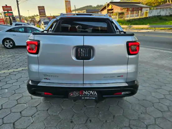 FIAT-TORO-2.0 16V TURBO DIESEL VOLCANO 4WD AT9 FIAT-TORO-2018