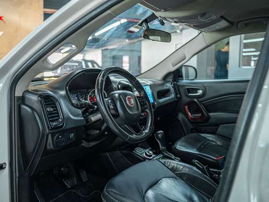 FIAT-TORO-2.0 16V TURBO DIESEL FREEDOM 4WD AT9 FIAT-TORO-2018