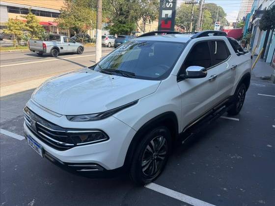 FIAT TORO 2.0 16V TURBO DIESEL FREEDOM 4WD AT9