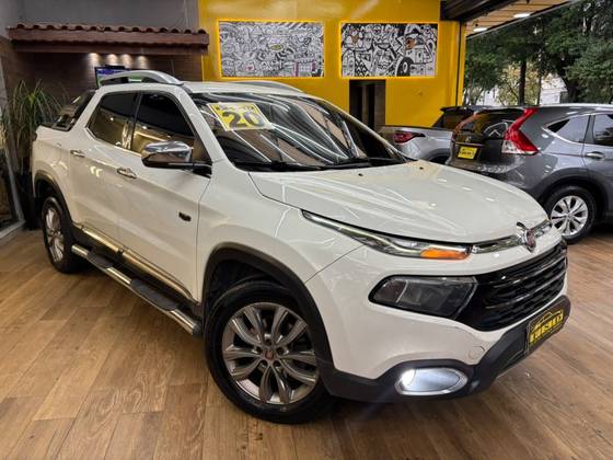 FIAT TORO 2.0 16V TURBO DIESEL RANCH 4WD AT9