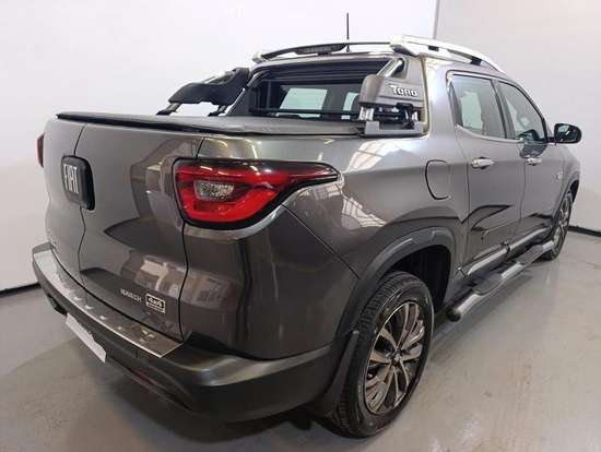 FIAT-TORO-2021