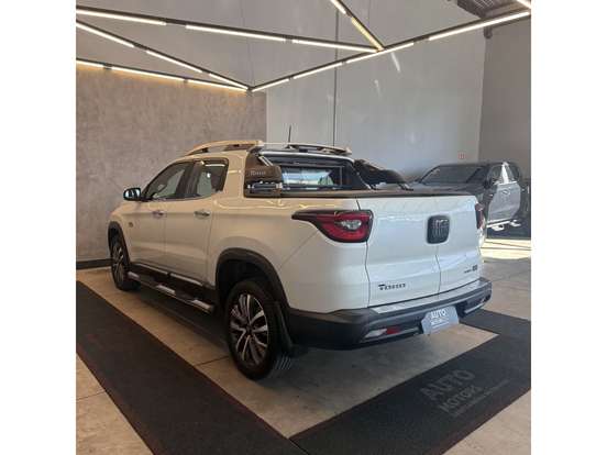 FIAT-TORO-2022