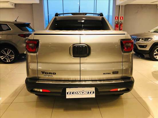FIAT-TORO-2021