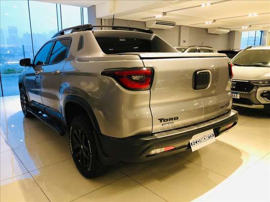 FIAT-TORO-2.0 16V TURBO DIESEL ULTRA 4WD AT9 FIAT-TORO-2021