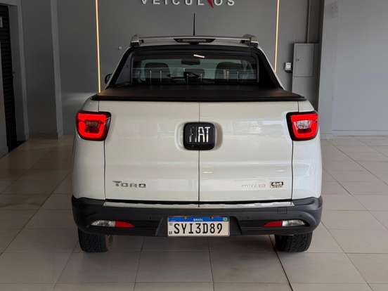 FIAT-TORO-2023