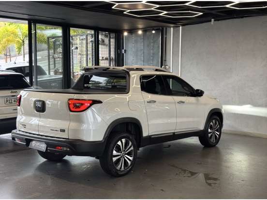 FIAT-TORO-2024