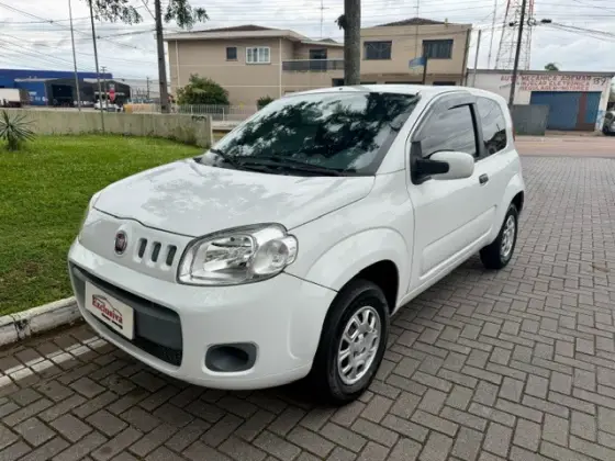 FIAT UNO 1.0 EVO VIVACE 8V FLEX 2P MANUAL