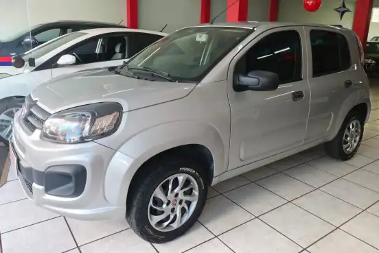 FIAT-UNO-2021