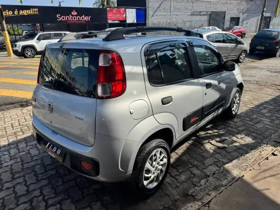 FIAT-UNO-2010