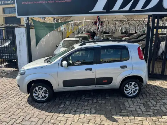 FIAT-UNO-2010