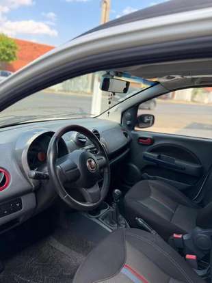 FIAT-UNO-2013