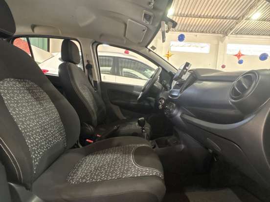 FIAT-UNO-1.0 FIRE FLEX ATTRACTIVE MANUAL FIAT-UNO-2021