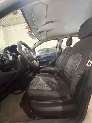 FIAT-UNO-2021