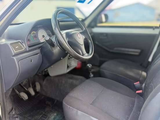 FIAT-UNO-1.0 MPI MILLE FIRE ECONOMY 8V FLEX 4P MANUAL FIAT-UNO-2011