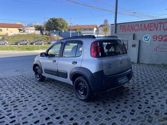 FIAT-UNO-1.0 WAY 8V FLEX 4P MANUAL FIAT-UNO-2011