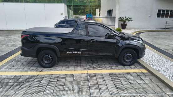 FIAT-STRADA-2021