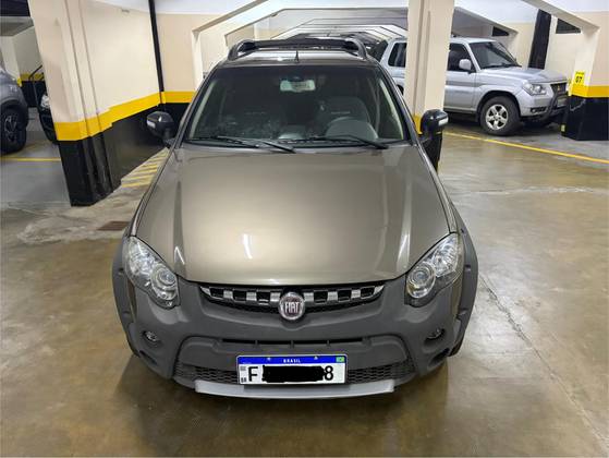 FIAT STRADA 1.8 MPI ADVENTURE CD 16V FLEX 2P AUTOMATIZADO