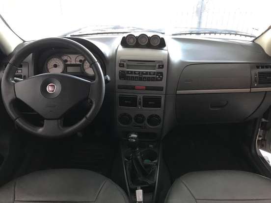 FIAT-STRADA-1.8 MPI ADVENTURE CD 16V FLEX 2P MANUAL FIAT-STRADA-2011