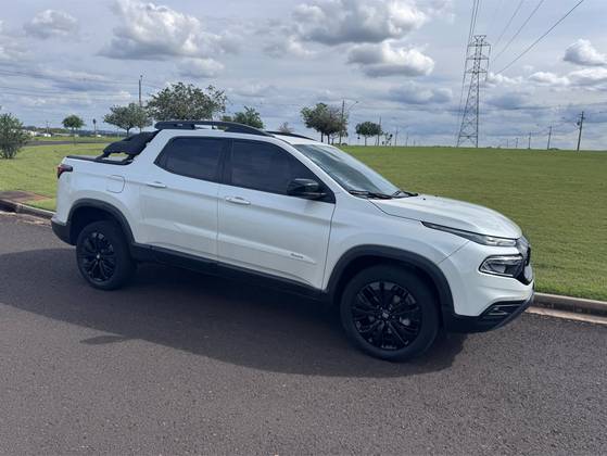 FIAT TORO 1.3 TURBO 270 FLEX VOLCANO AT6