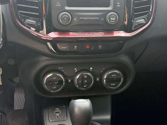 FIAT-TORO-1.8 16V EVO FLEX FREEDOM AT6 FIAT-TORO-2019