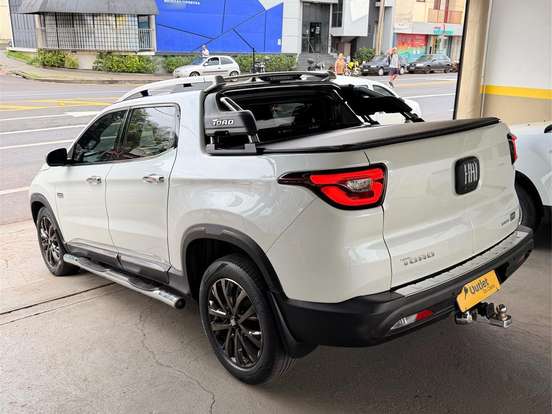 FIAT-TORO-2.0 16V TURBO DIESEL RANCH 4WD AT9 FIAT-TORO-2022
