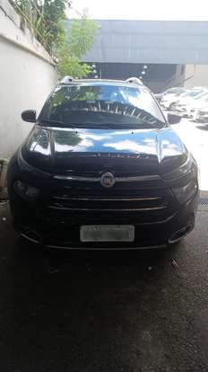 FIAT-TORO-2016