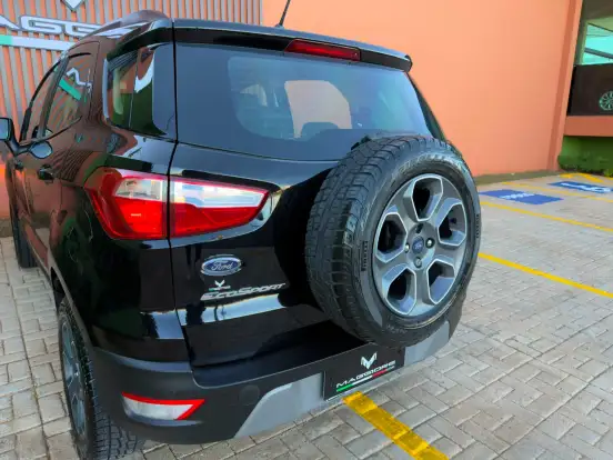 FORD-ECOSPORT-2020
