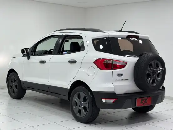 FORD-ECOSPORT-2018