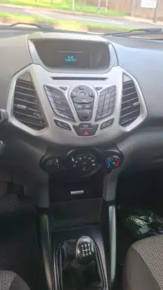 FORD-ECOSPORT-2016