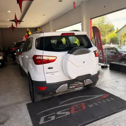 FORD-ECOSPORT-2014