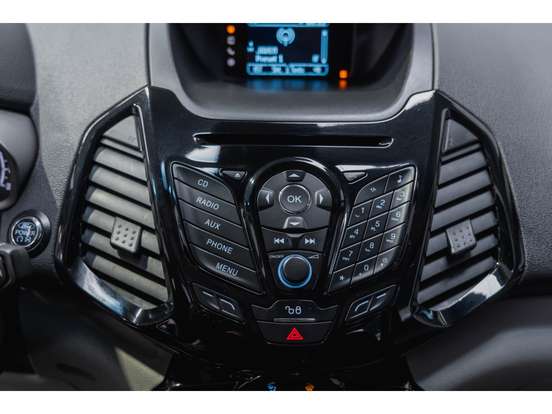FORD-ECOSPORT-2014