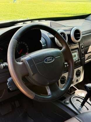 FORD-ECOSPORT-2011