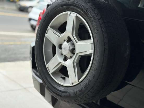 FORD-ECOSPORT-2008