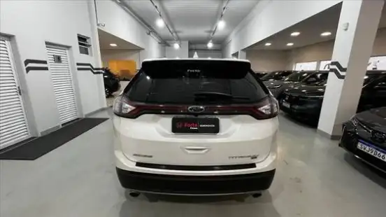 FORD-EDGE-2016
