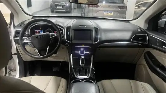 FORD-EDGE-2016