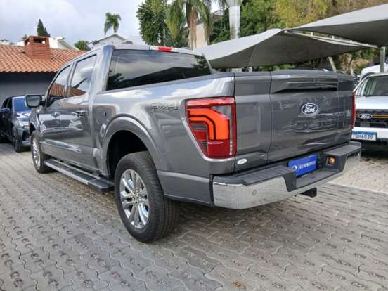 FORD-F-150-5.0 V8 GASOLINA CD LARIAT FX4 AUTOMÁTICO FORD-F-150-2024