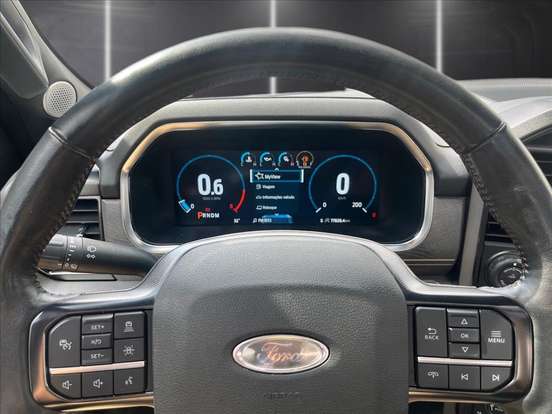 FORD-F-150-2023