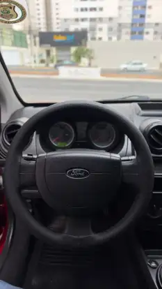 FORD-FIESTA-2010