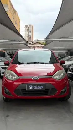 FORD-FIESTA-2010