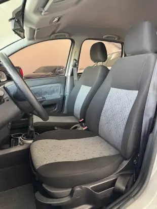 FORD-FIESTA-2010