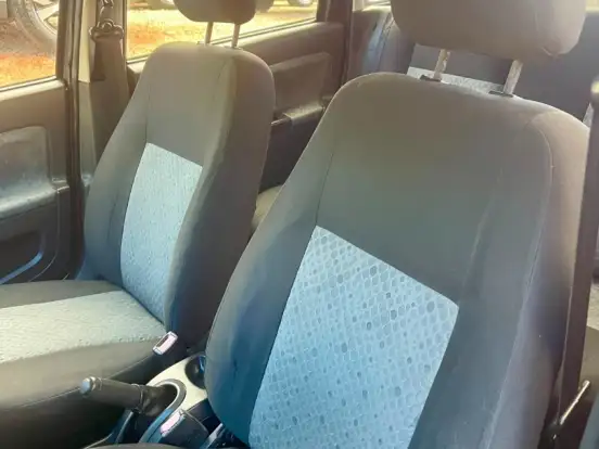 FORD-FIESTA-1.0 ROCAM SE PLUS 8V FLEX 4P MANUAL FORD-FIESTA-2013