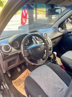 FORD-FIESTA-2013
