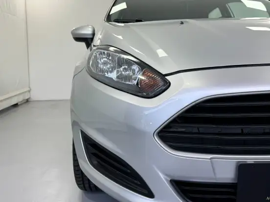 FORD-FIESTA-2014