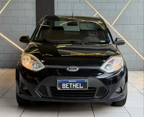 FORD-FIESTA-2010