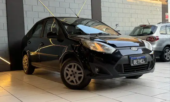 FORD-FIESTA-2010